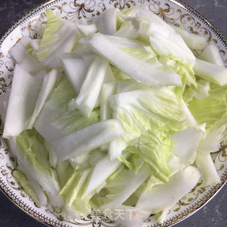 五花肉炒白菜的做法步骤：2