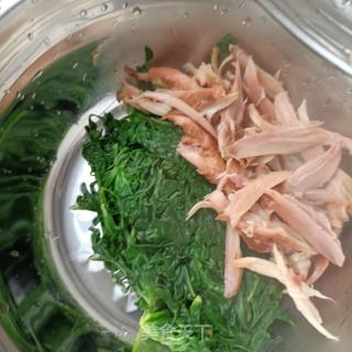 鸡肠草拌熏鸡肉的做法步骤：11