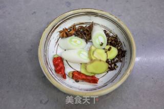 酱香浓汤排骨的做法步骤：2