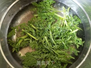 茼蒿木耳拌海参的做法步骤：5