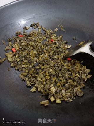 炒酸菜的做法步骤：5