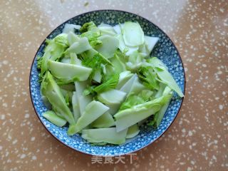 豆干炒儿菜的做法步骤：1