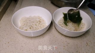 日式牛肉乌冬面的做法步骤：9