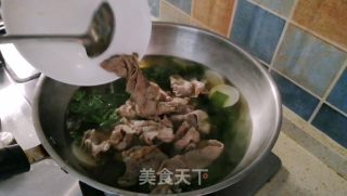 日式牛肉乌冬面的做法步骤：7