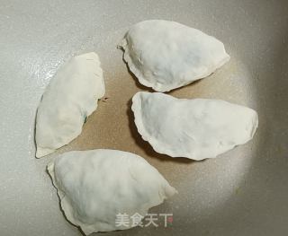 韭菜盒子的做法步骤：7