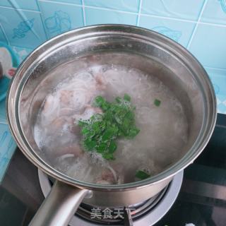 羊肉米线的做法步骤：9