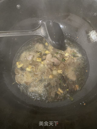 豆角焖面的做法步骤：1