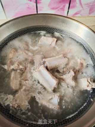 炖排骨的做法步骤：2