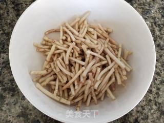凉拌鱼腥草——折耳根的做法步骤：2
