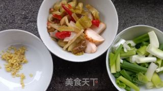 炒猪肝的做法步骤：3