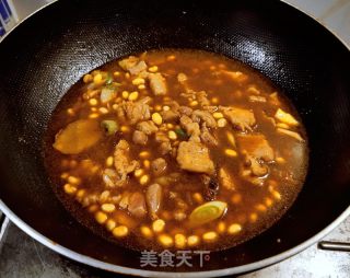 五花肉焖黄豆的做法步骤：10