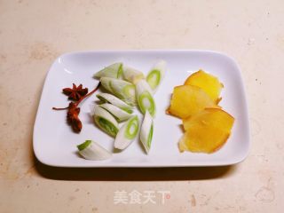 五花肉焖黄豆的做法步骤：5