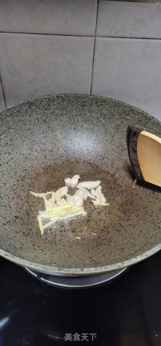 家常番茄炒肉的做法步骤：4