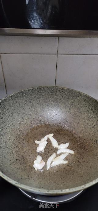 家常番茄炒肉的做法步骤：3