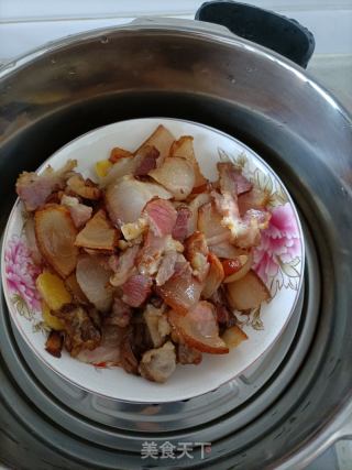 蒸腊肉的做法步骤：5