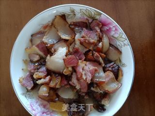 腊肉炒春笋的做法步骤：4