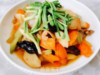 青菜杆炒腊肉的做法步骤：5