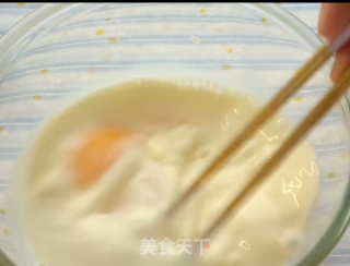 草莓布丁的做法步骤：2