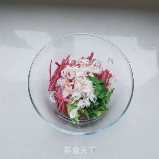 虾皮拌萝卜丝的做法步骤：6