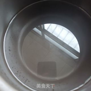竹荪排骨汤的做法步骤：6