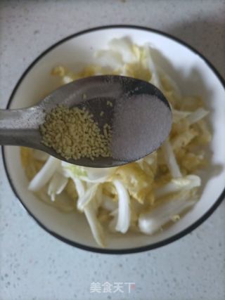 凉拌白菜丝的做法步骤：7