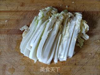 凉拌白菜丝的做法步骤：1