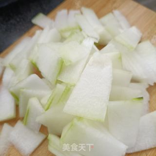 腱子肉冬瓜汤的做法步骤：2