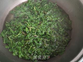 茵陈炒鸡蛋的做法步骤：2