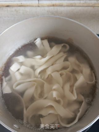 肥肠拌面的做法步骤：2
