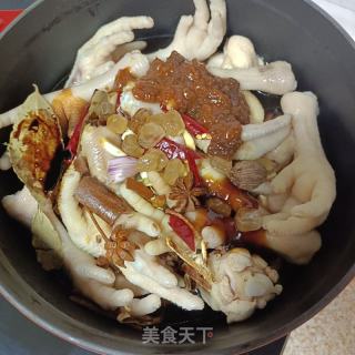 黄豆酱烧鸡腿的做法步骤：3