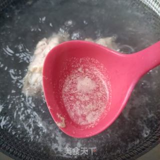 腱子肉平菇粉丝汤的做法步骤：6