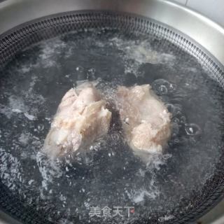 腱子肉平菇粉丝汤的做法步骤：5
