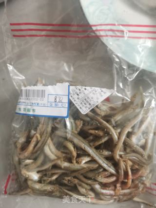 下酒硬菜，小鱼花生米拍黄瓜的做法步骤：5