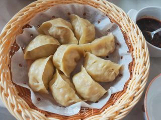 旱萝卜鸡蛋蒸饺的做法步骤：20