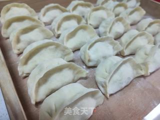旱萝卜鸡蛋蒸饺的做法步骤：17