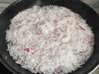 旱萝卜鸡蛋蒸饺的做法步骤：5