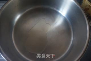 山药炒木耳的做法步骤：1