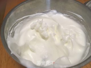 柠檬蜂蜜戚风的做法步骤：6