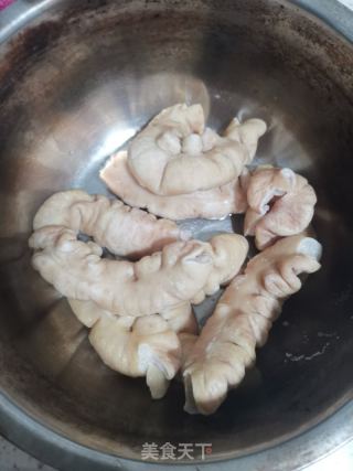 卤肥肠的做法步骤：4