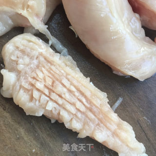 香酥鸡柳的做法步骤：2