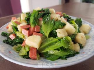 生菜火腿肠炒馒头的做法步骤：7