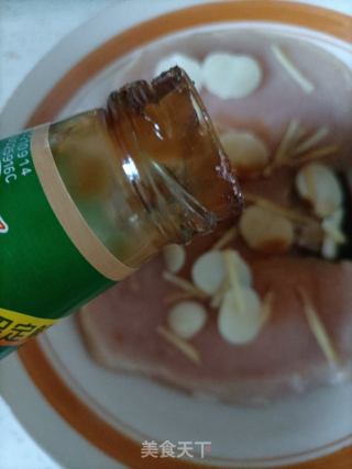 香煎鸡胸肉的做法步骤：5