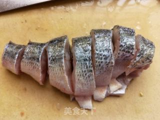 砂锅焗鲈鱼的做法步骤：3