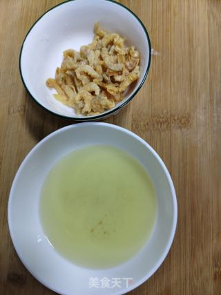 海米韭菜肉锅贴的做法步骤：2