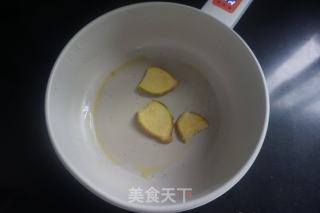 红烧鱼的做法步骤：3