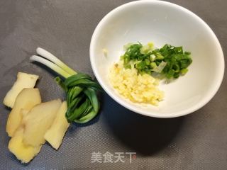 捞汁太湖白虾的做法步骤：2