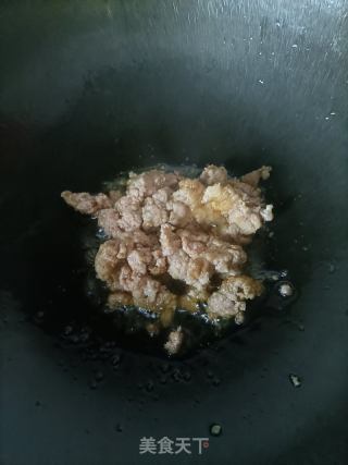 韭菜炒肉末的做法步骤：4