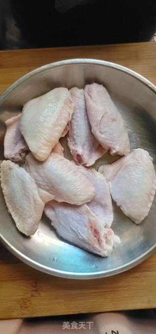 香酥鸡中翅的做法步骤：1