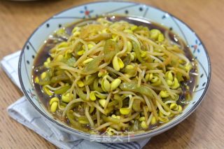 素炒辣椒黄豆芽的做法步骤：7