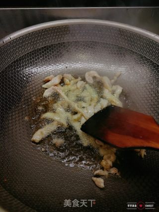 香菇炒肉的做法步骤：4